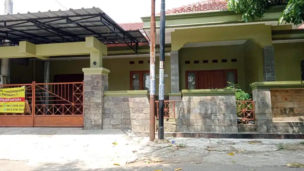 Kontrak per tahun/ jual rumah fullset dengan furniture