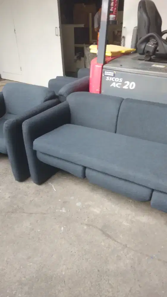 Custom sofa dan servis