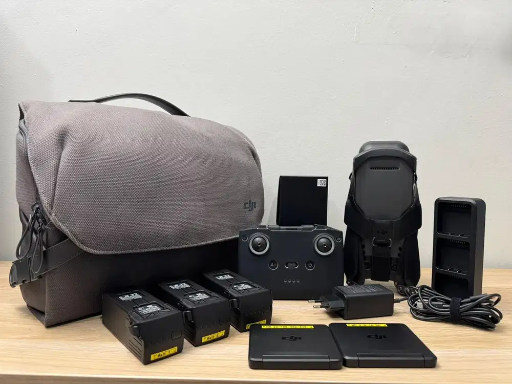 DJI Mavic 3 Fly More Combo