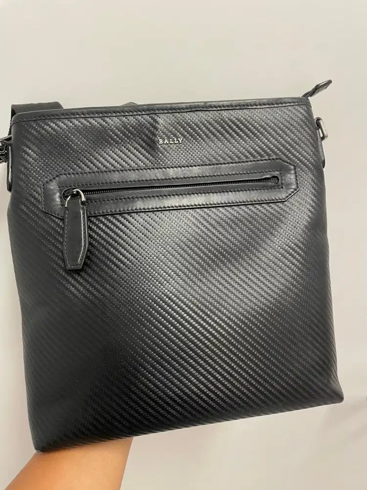 Jual tas bally currios kulit asli