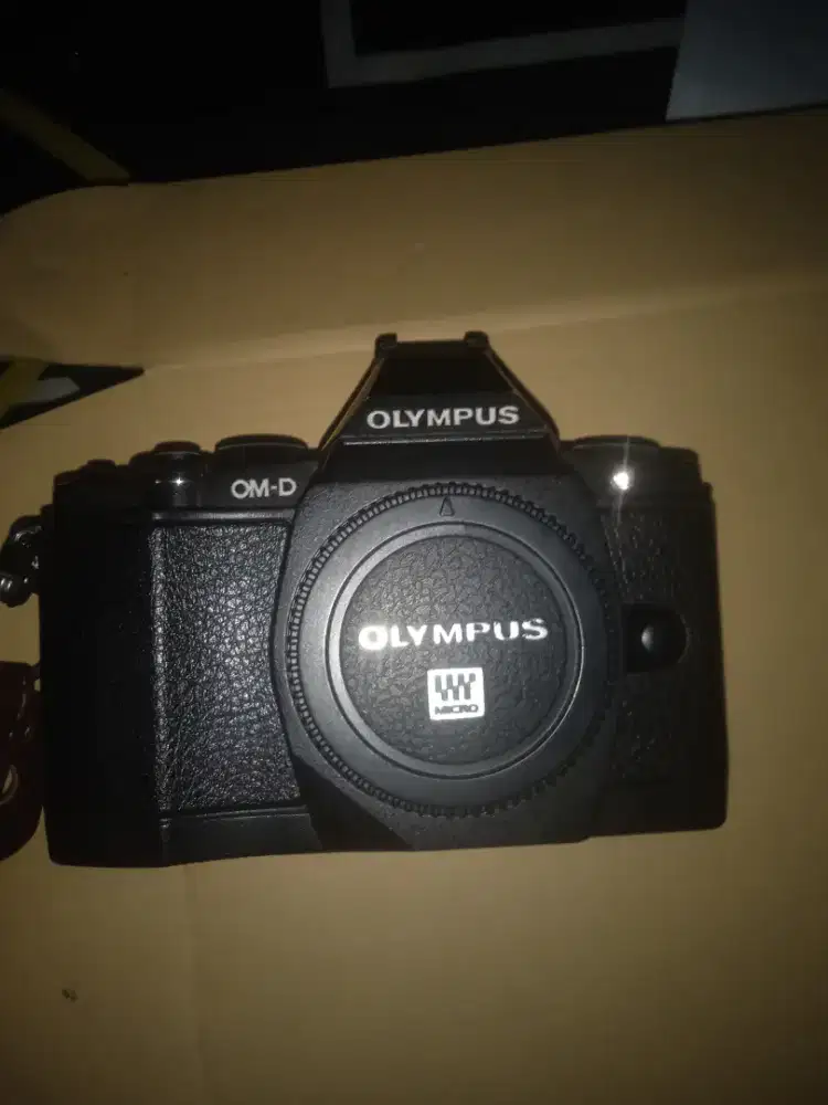 Olympus omd em5 klasik body only