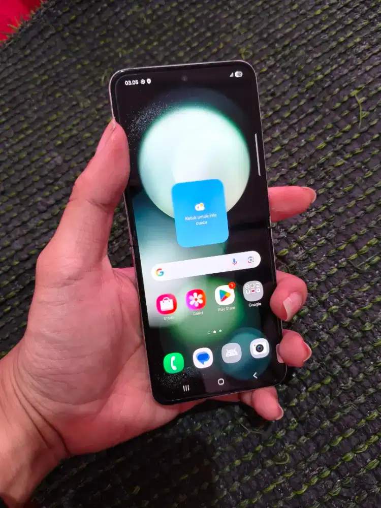 SAMSUNG Z FLIP 5 5G 8/256 RESMI MULUS