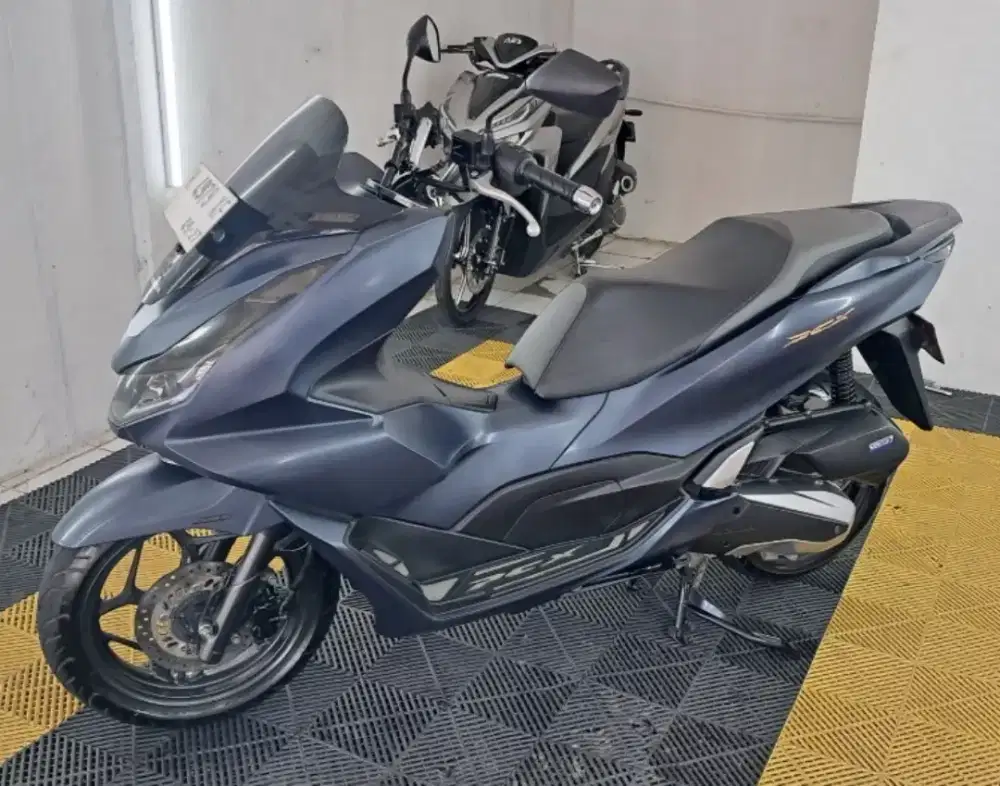 Pcx abs 2022 like new