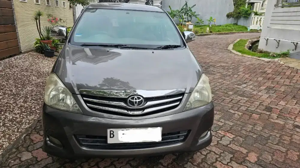 Kijang Innova diesel G automatic 2010