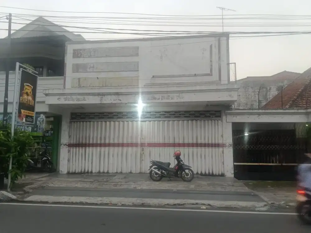 Disewakan toko tempat usaha dekat pasar nol jalan lebar tengah kota Kediri
