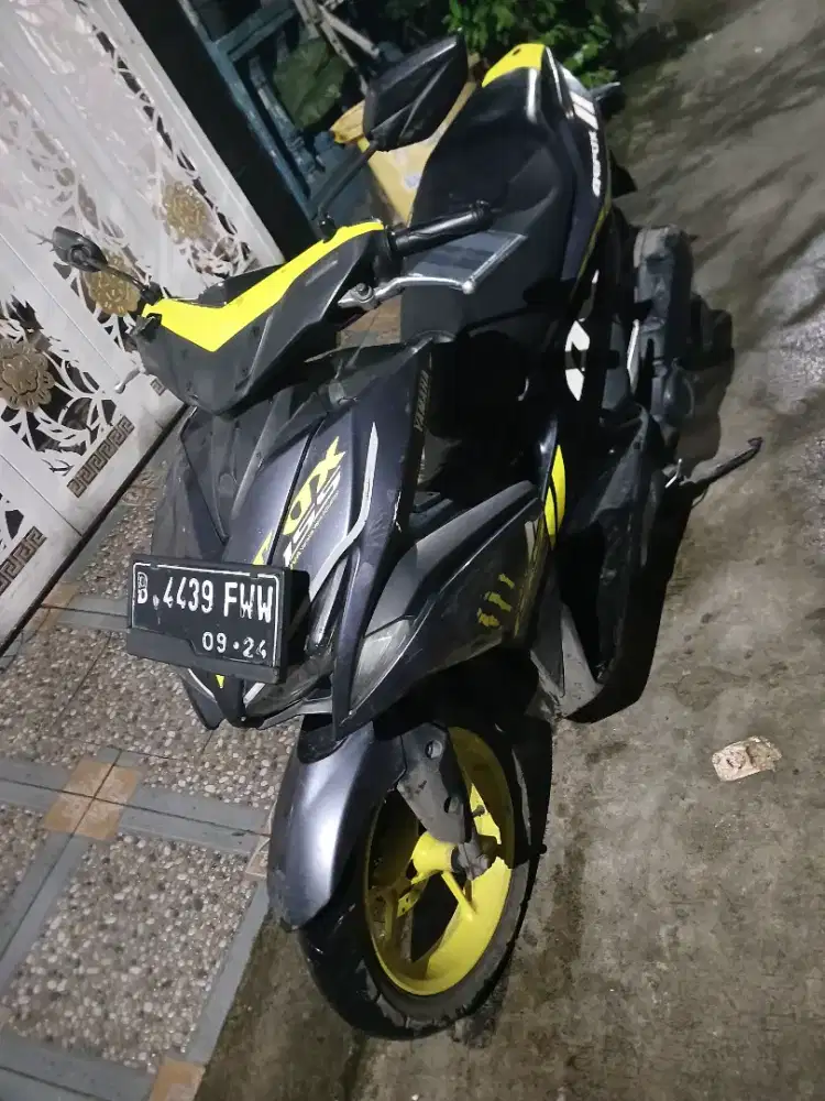 Yamaha Aerox 2019 ss lengkap mesin bagus plat Bekasi kabupaten