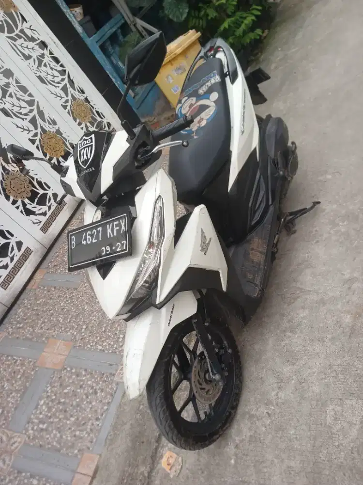 Honda Vario LED 150 2017 ss lengkap mesin bagus Kilometer 37 Ribuan