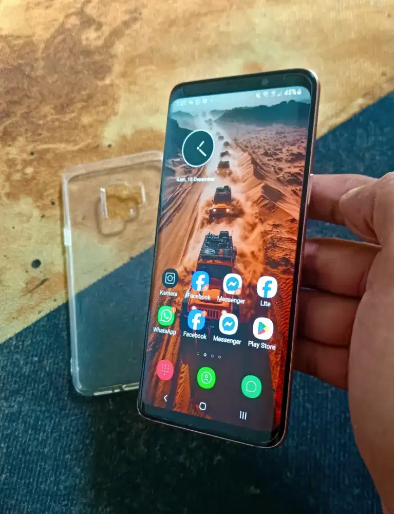 Samsung S9 ( 4/64GB ) Layar Amoled Lengkung, HRG : 950.000 NETT