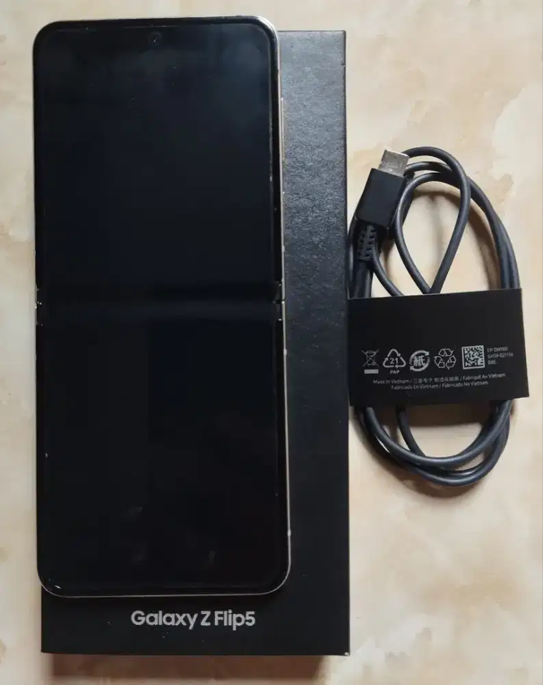 Jual samsung z flip 5 8/512gb