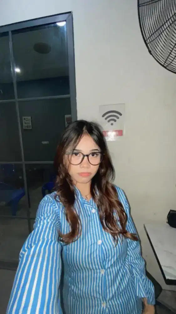 Cari loker sampingan,selama liburan sekolah