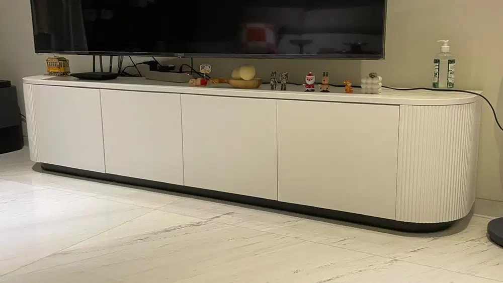 Tv kabinet estetik JUAL CEPAT