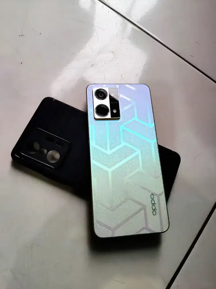 Oppo reno 8 mulus siap pakai 8+8/256gb