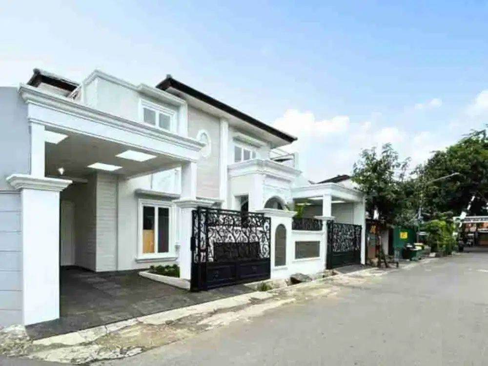 Brand New House at Tebet Timur, Jalan 3 mobil