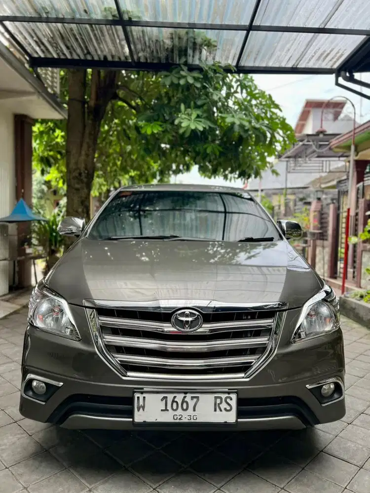 Innova G matic diesel 2015