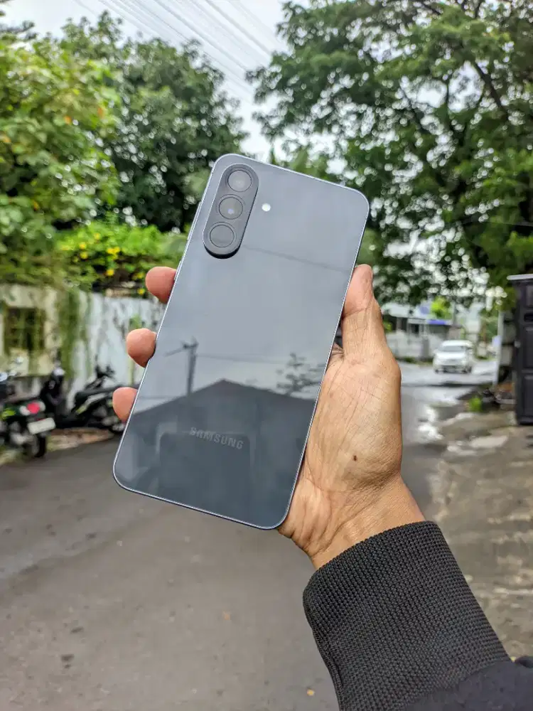 Samsung galaxy A56 5G ram 8/256GB mulus lengkap normal siap pakai