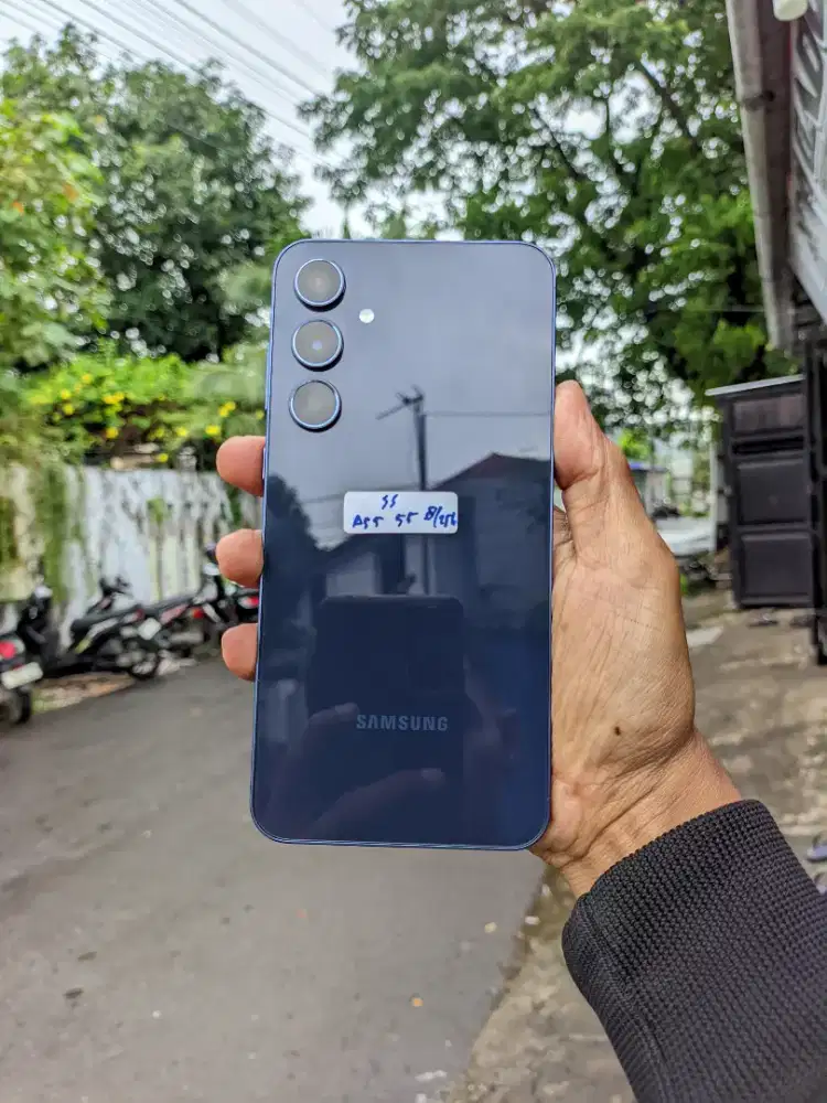 Samsung galaxy A55 5G ram 8/256GB normal lengkap mulus mesin segel