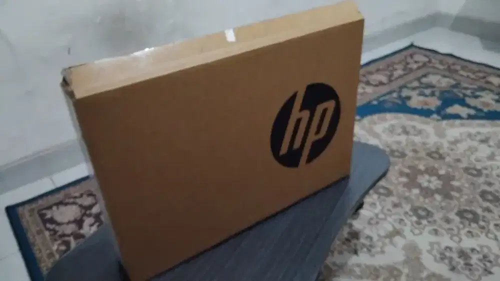 Dus Asli Laptop HP 14s – Kondisi Bagus, Lengkap