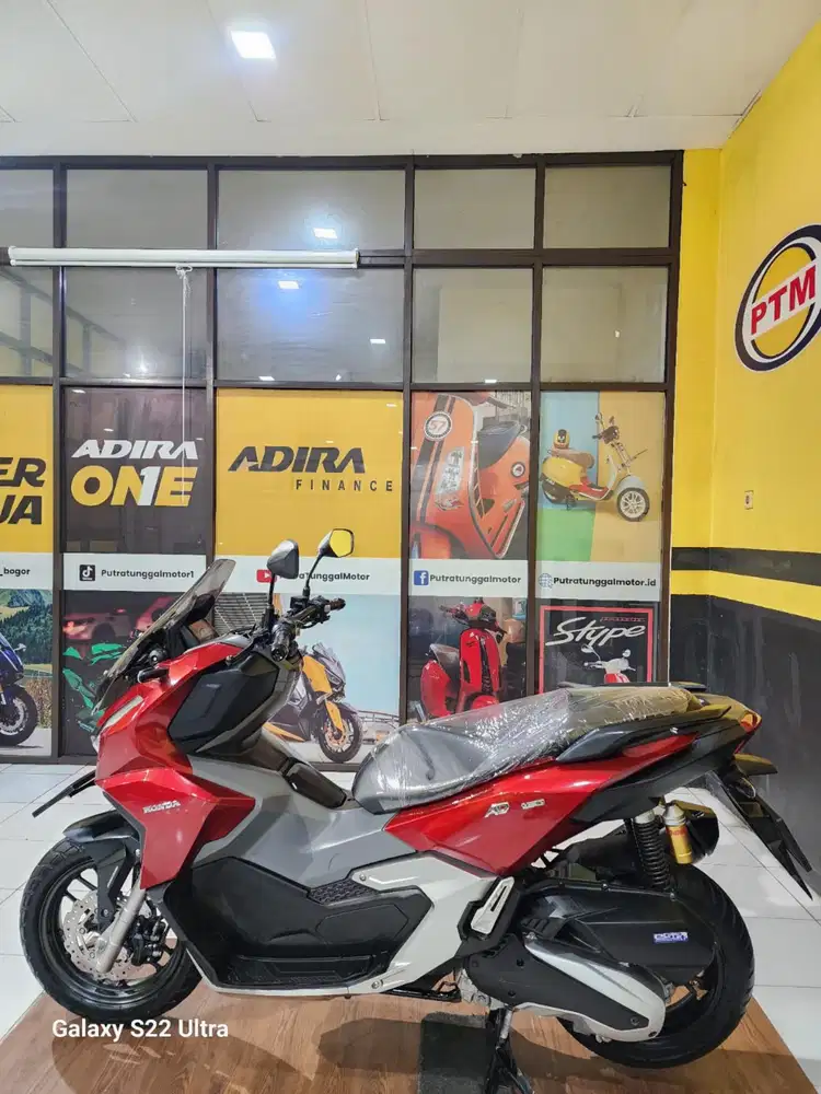 ADV 160 cbs 2022 exclusive