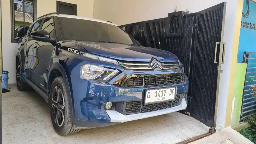 Mobil + driver area jogja