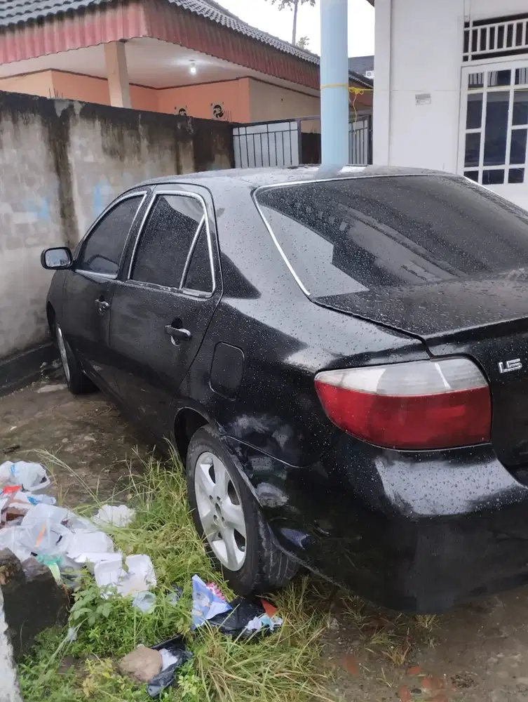 Toyota Vios 2004 Bensin