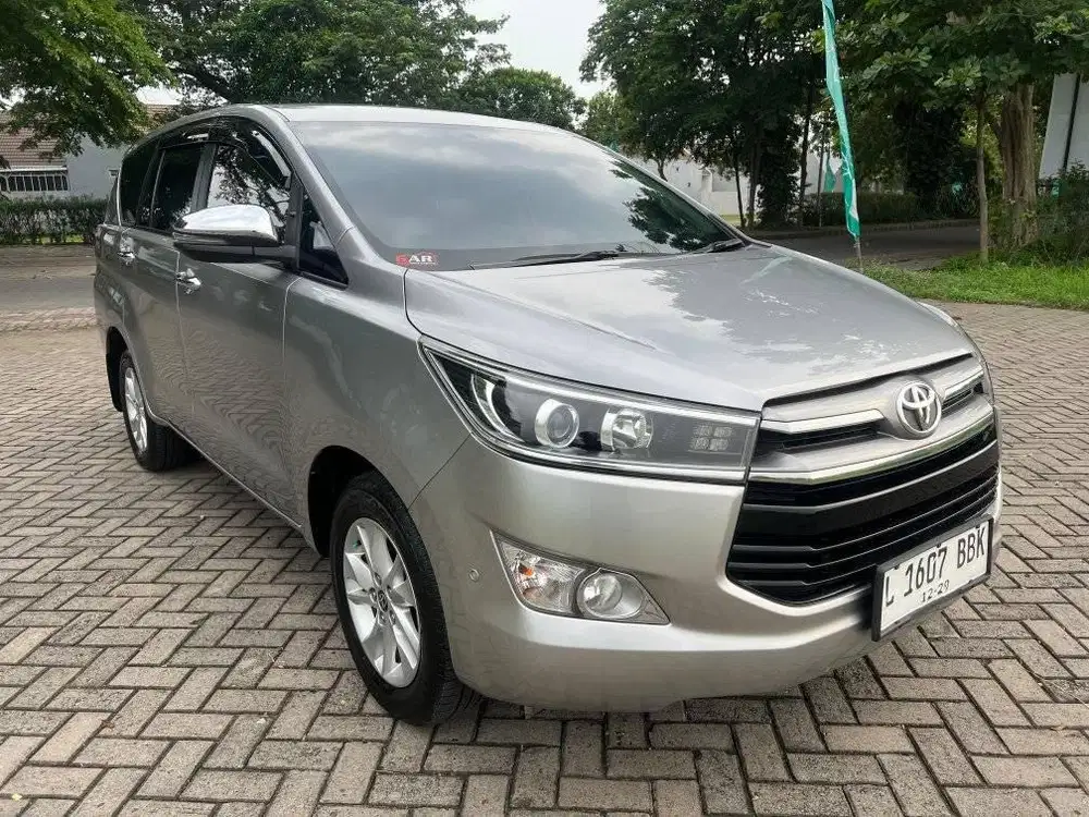 LowKM50Rb Innova Reborn V AT Diesel 2019 Silver