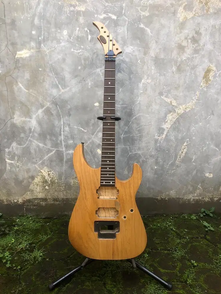 Gitar Body neck only