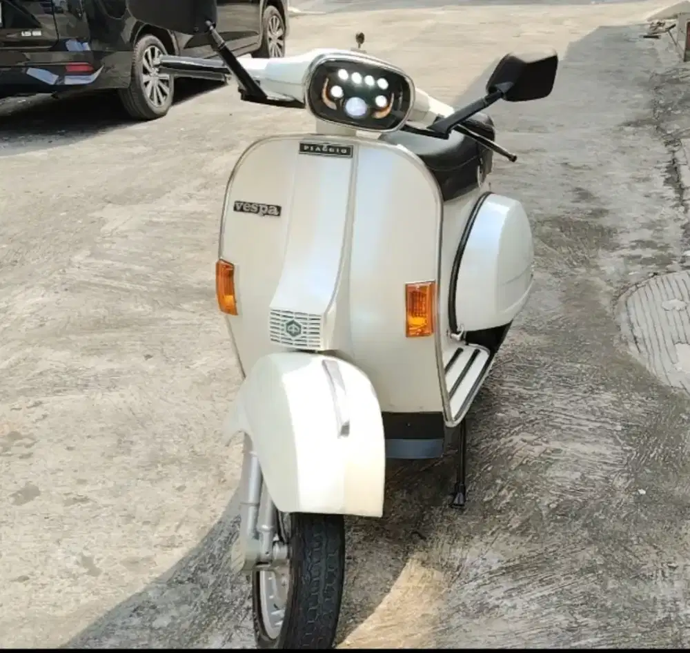 Vespa PX tahun 82