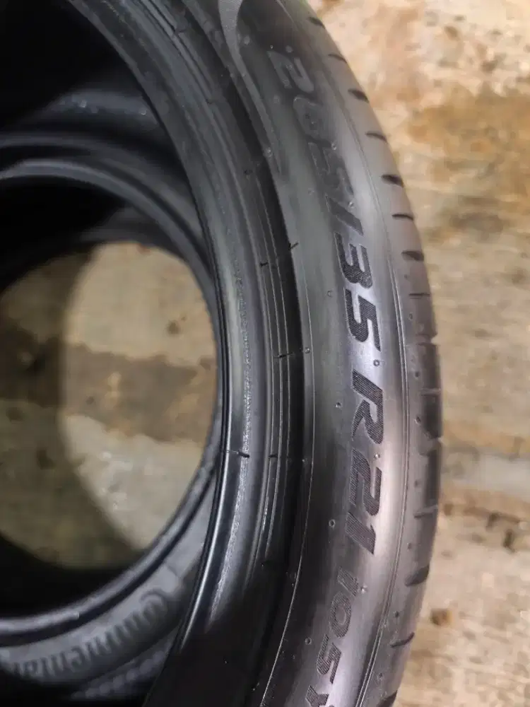 Pirelli pzero 285 35 R21