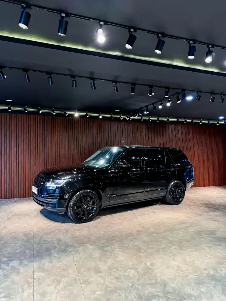 Range Rover Vogue lwb 2019