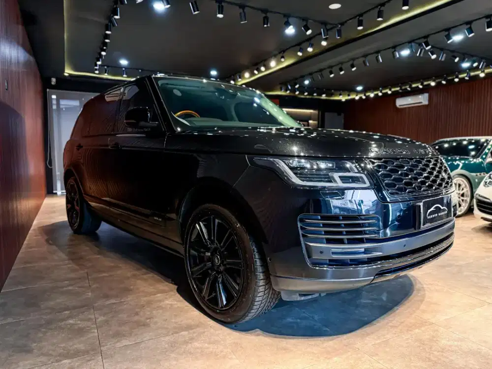 Range Rover Vogue lwb 2019