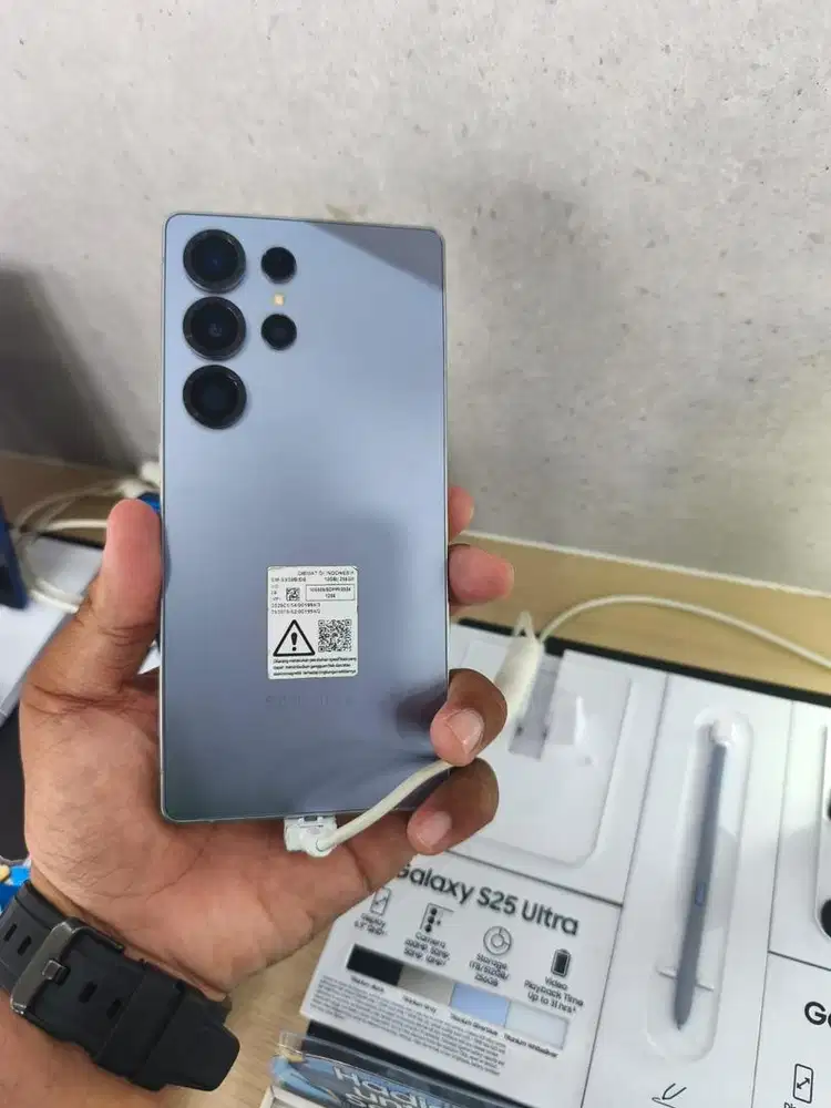 Promo hp samsung S25 ultra bunga 0% free 2x cicilan