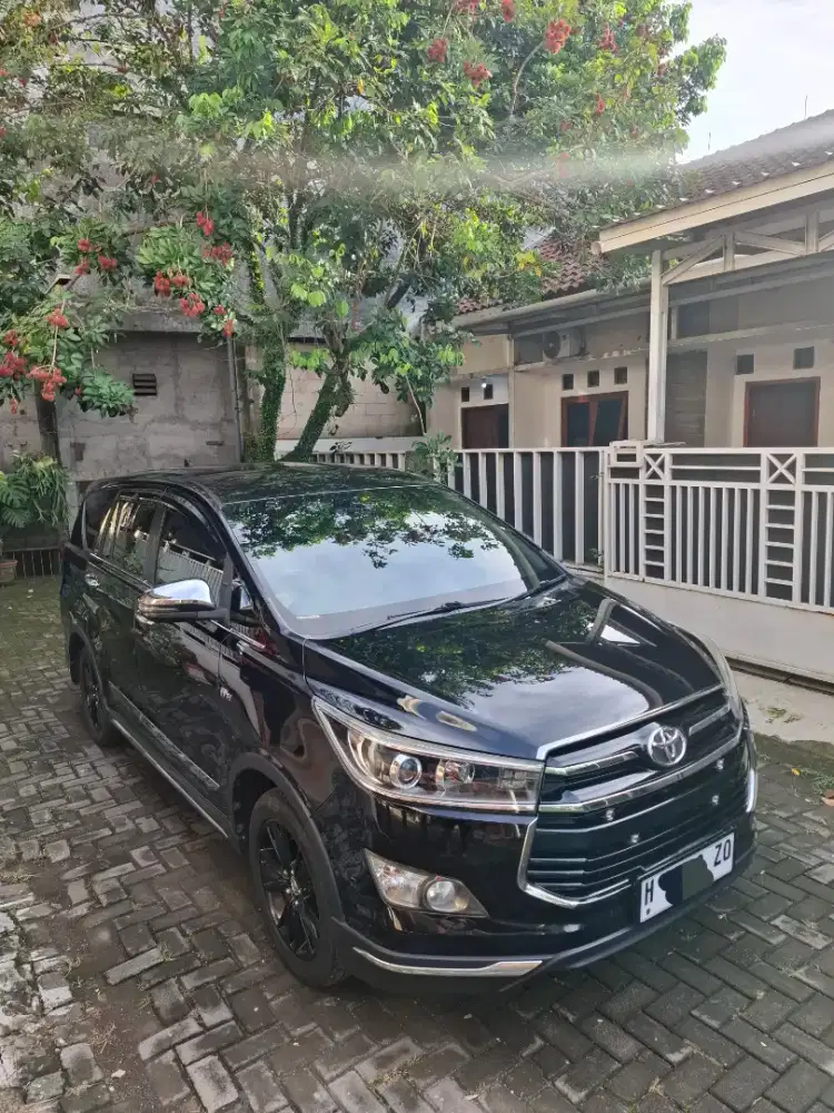 INNOVA V 2.0 2018 (VENTURER) MATIC