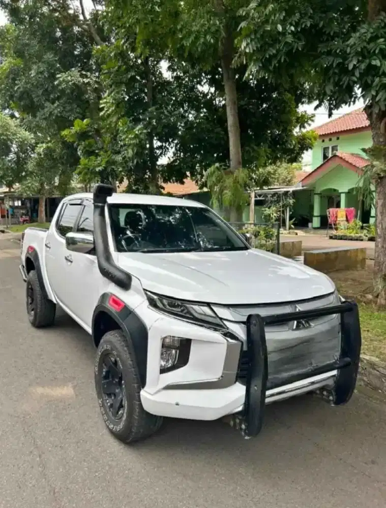 Mitsubishi Strada Triton 2012 MT