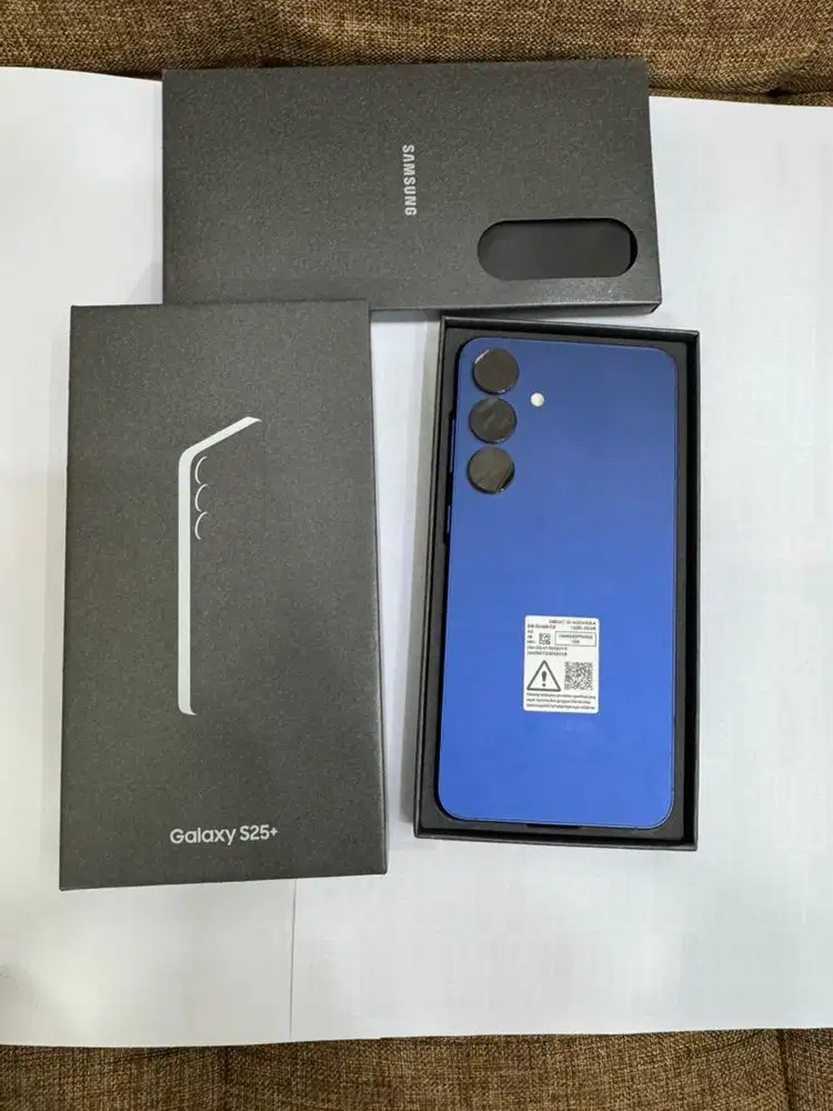 Samsung Galaxy S25+ plus 5G 12/256gb second resmi sein like new