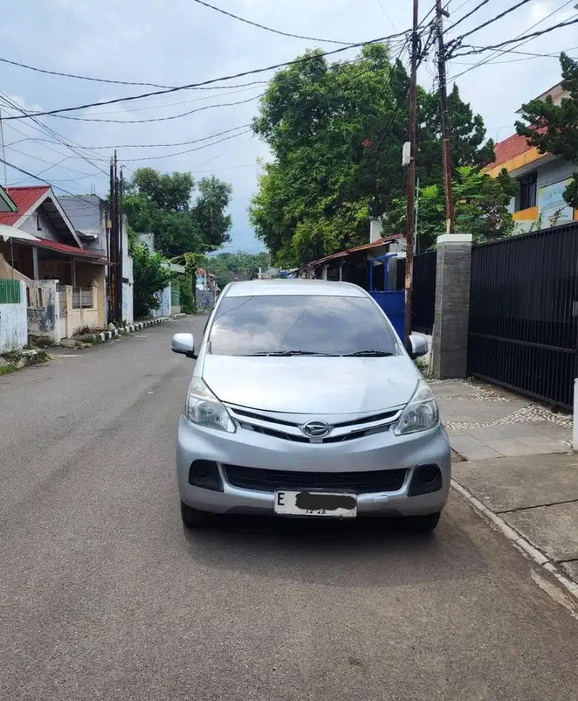 Daihatsu Xenia 1.3 R