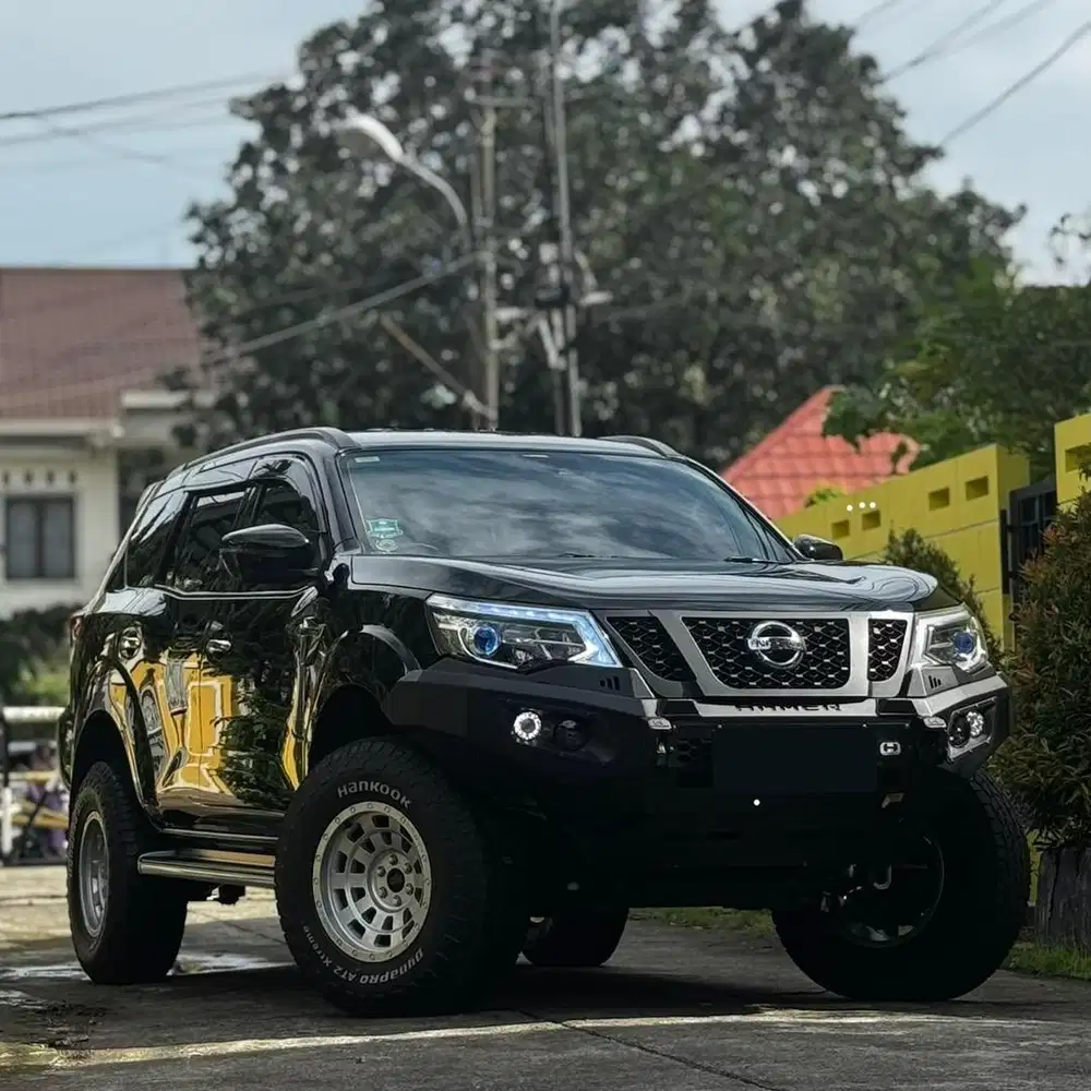 Rare! Nissan Terra VL 4x4 2018 Black