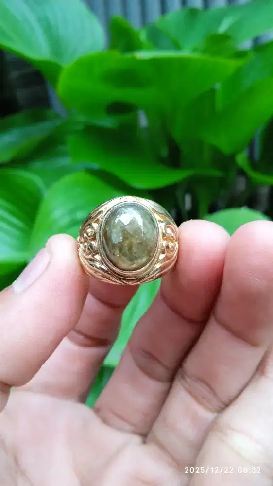 GREEN SAFIR JADUL
