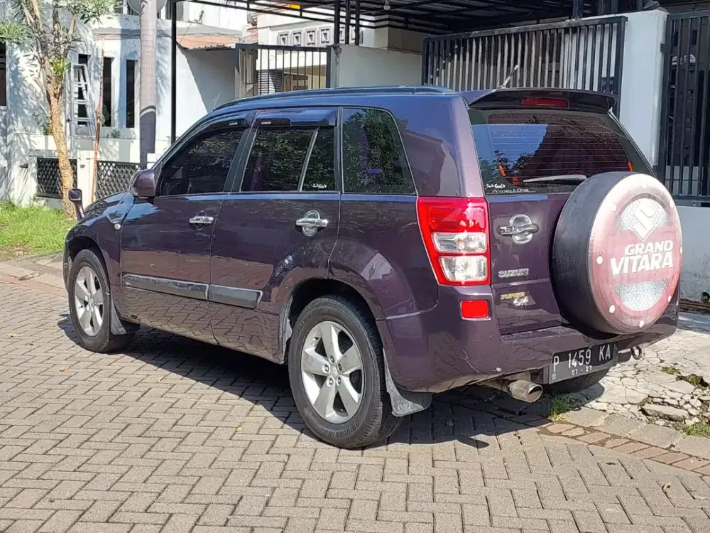 Dijual Cepat Bos!! Suzuki Vitara 2007