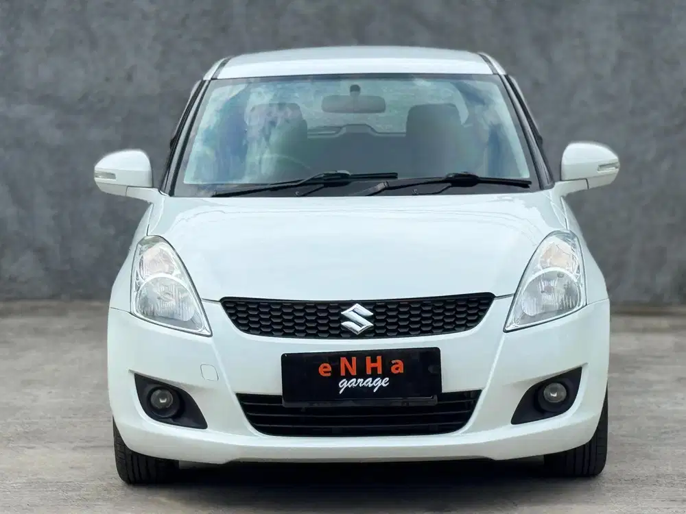 Suzuki Swift 1.4 Type GX 2015 Matic Facelift Favorit!!