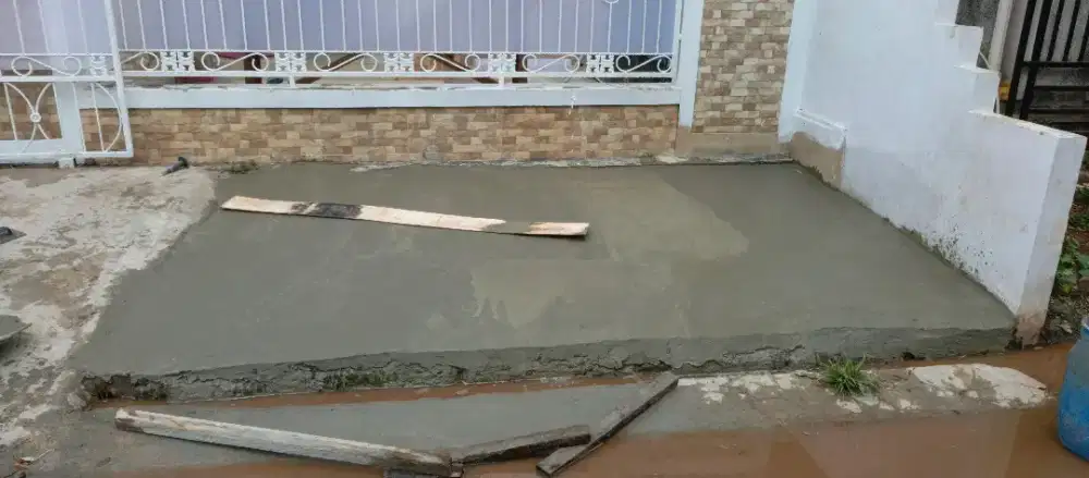 Tukang Bangunan Harian