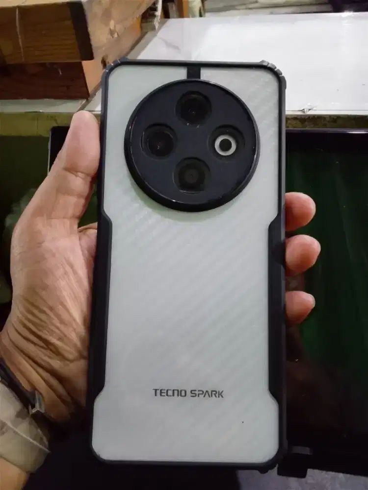 Tecno spark 6/128
