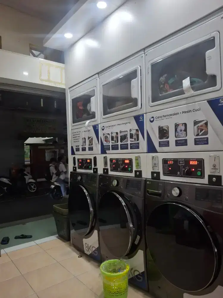 KARYAWATI LAUNDRY COIN