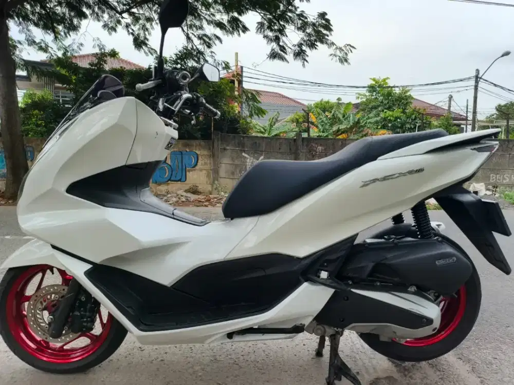 Honda PCX 2023 plat DKI