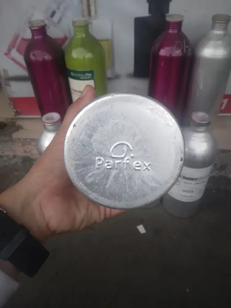 Botol Alumunium Ex Parfum Konndisi lengkap dan Bagus