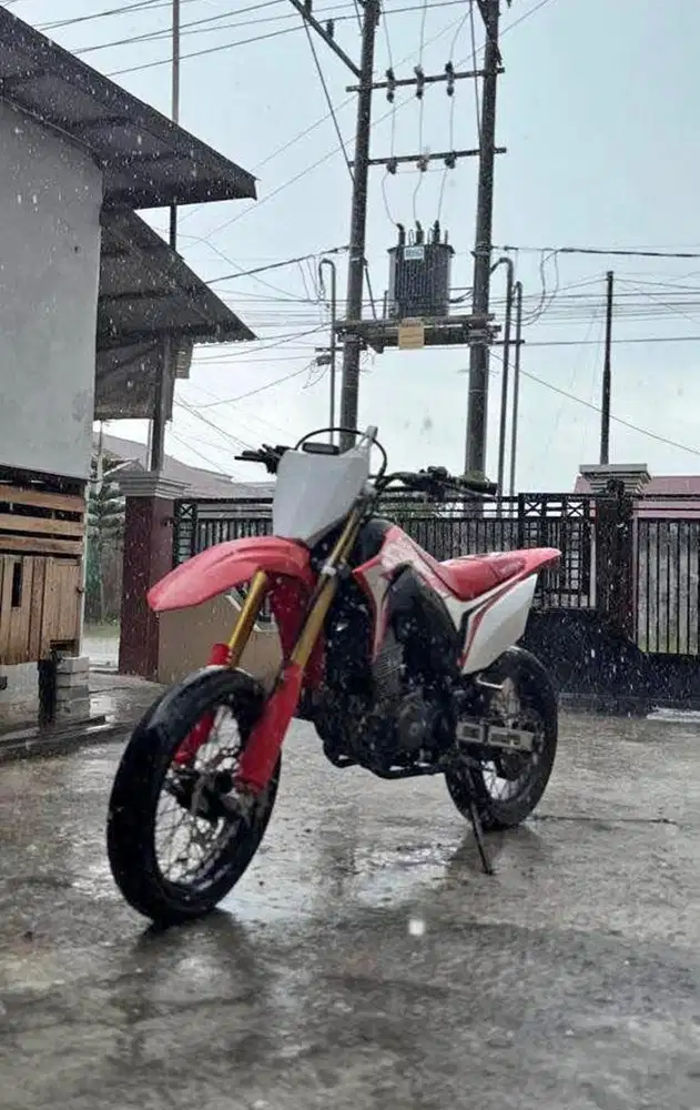 Di jual Motor Crf