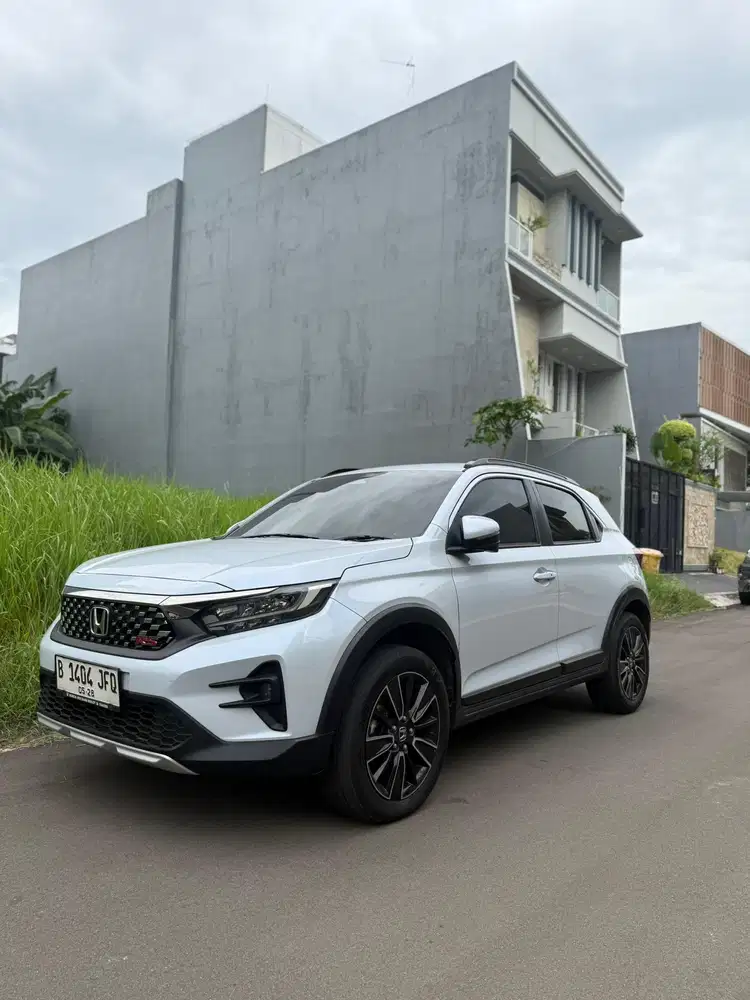 Km 20rb Honda WRV 2023 RS sensing AT