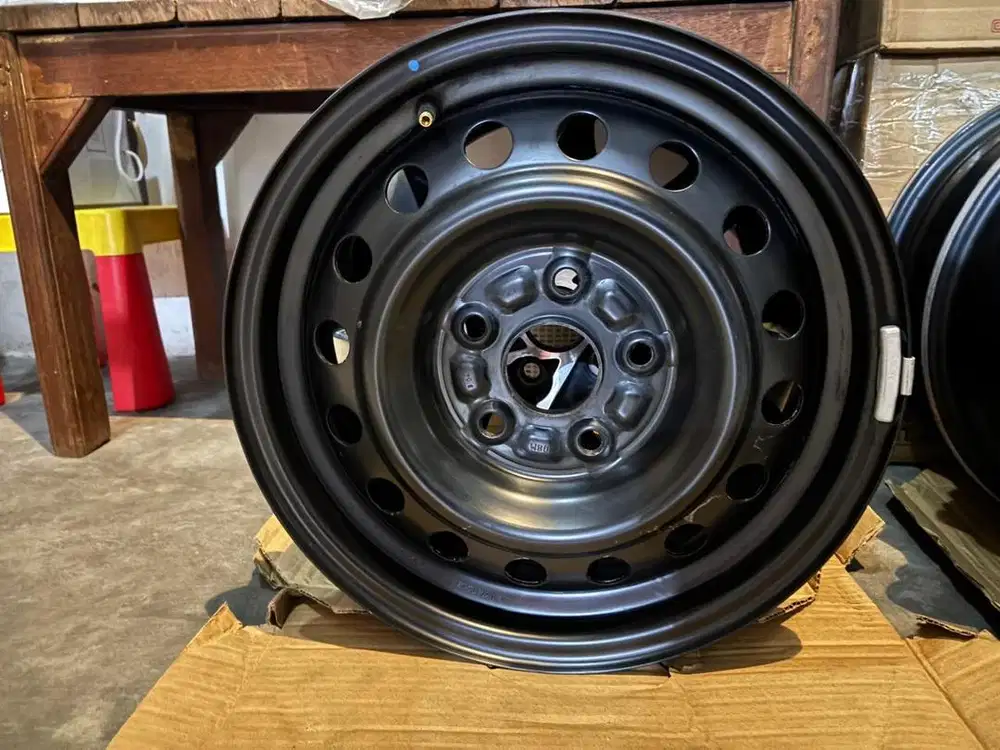 VELG SEREP/ r15 All new ertiga (OEM)