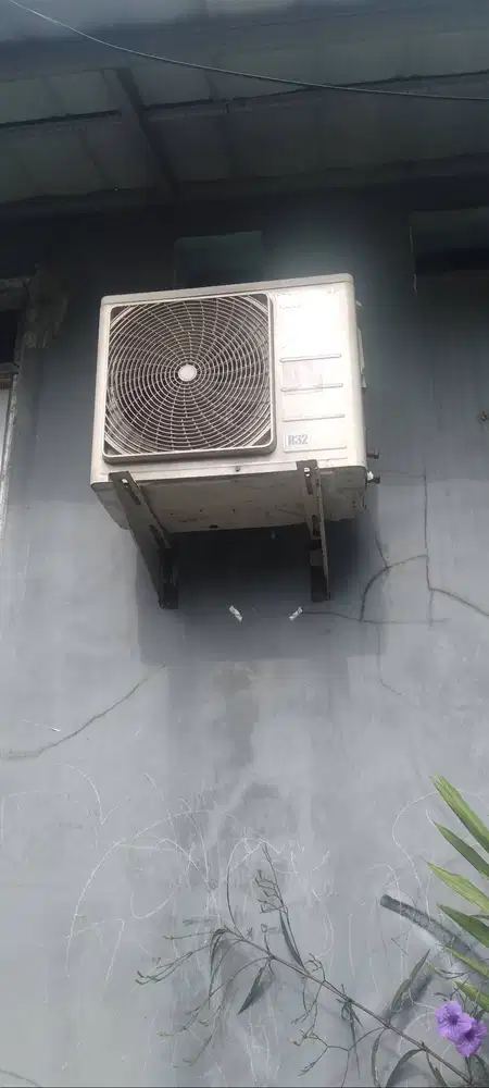 Di Jual Ac Daikin R32