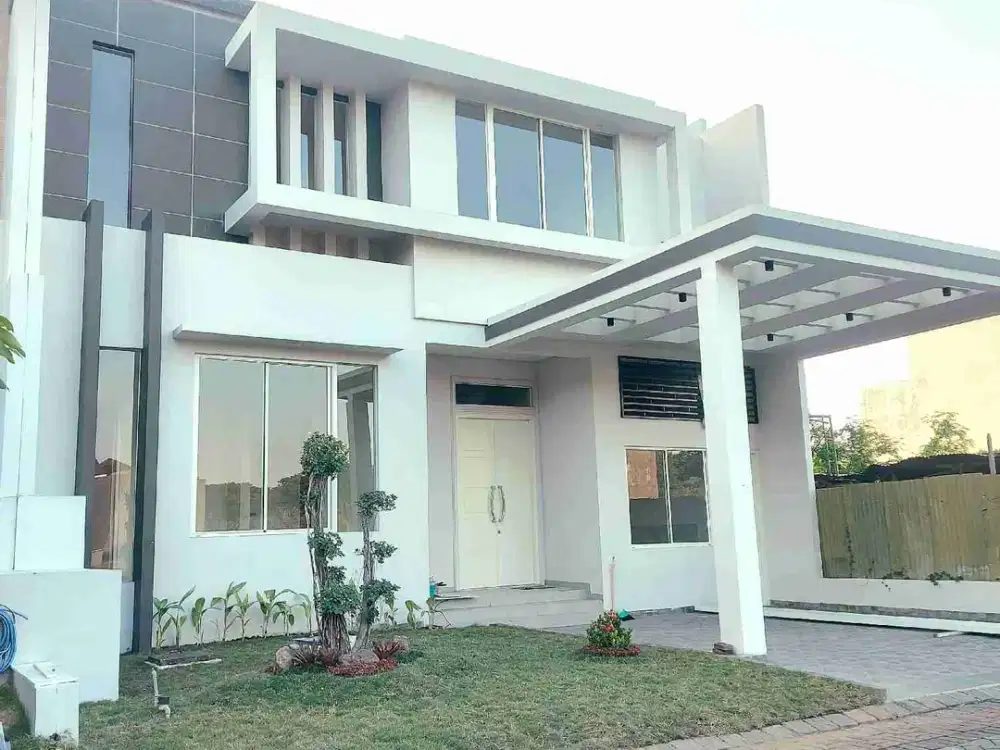 Rumah Baru Gress Minimalis Mewah di Pakuwon City