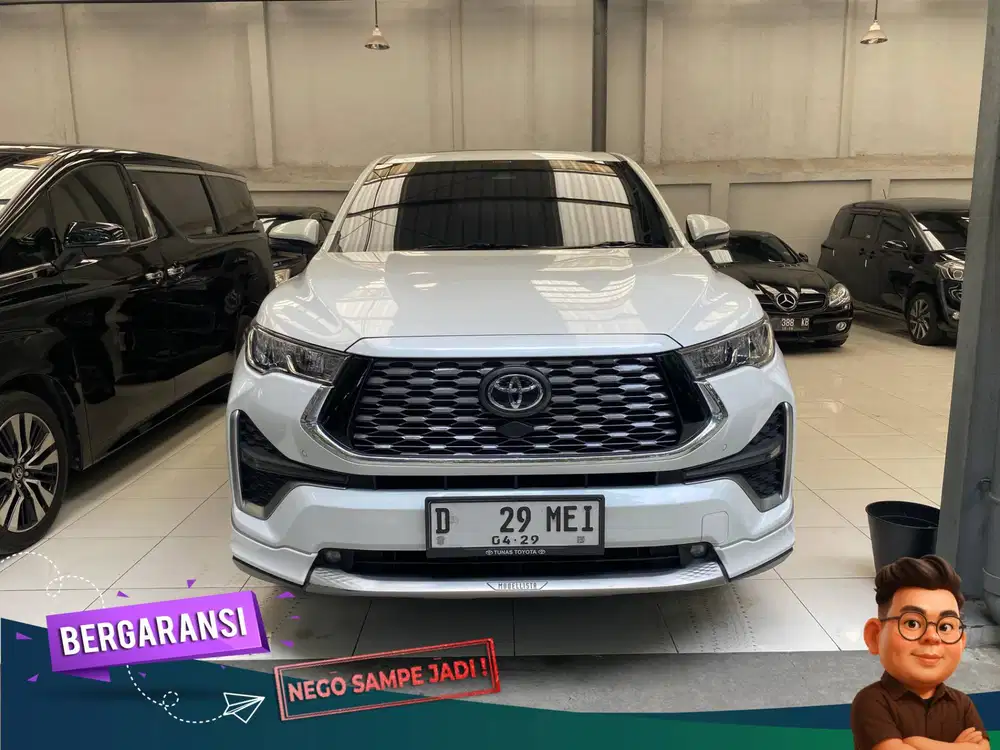 TOYOTA KIJANG INNOVA 2.0 Q HV TSS CVT ZENIX HYBRID MATIC 2023 ISTIMEWA